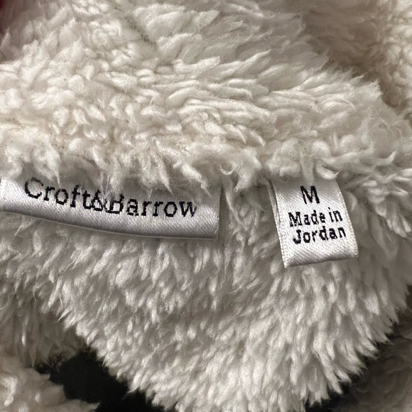 Womens Fleece Sz M Red Cardinals Embroidered Faux Fur Collar Sweater Grandmacore - Picture 7 of 11